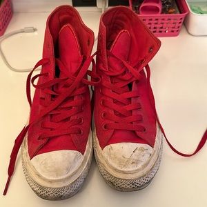 RED CONVERSE HIGH TOPS